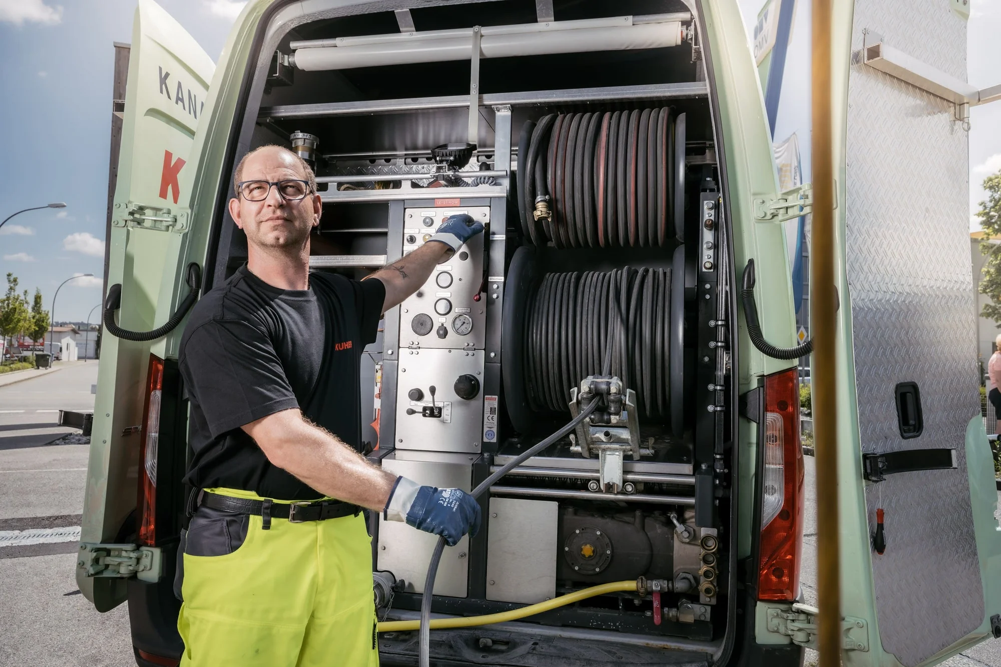 Gesteuerter Rohrvortrieb mit präziser Trassenführung